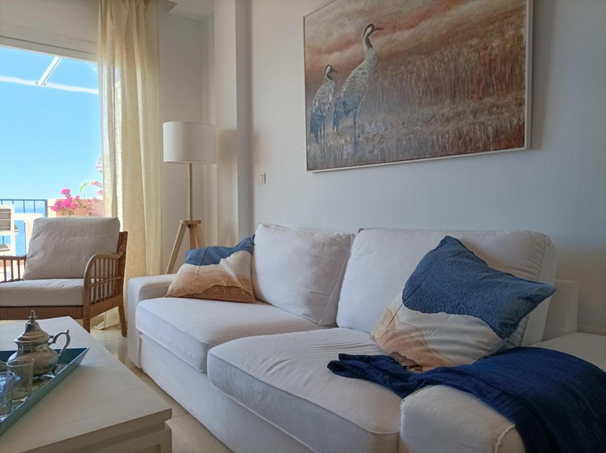 בנאלמדנה Carvajal Beach Seaview Apartment מראה חיצוני תמונה