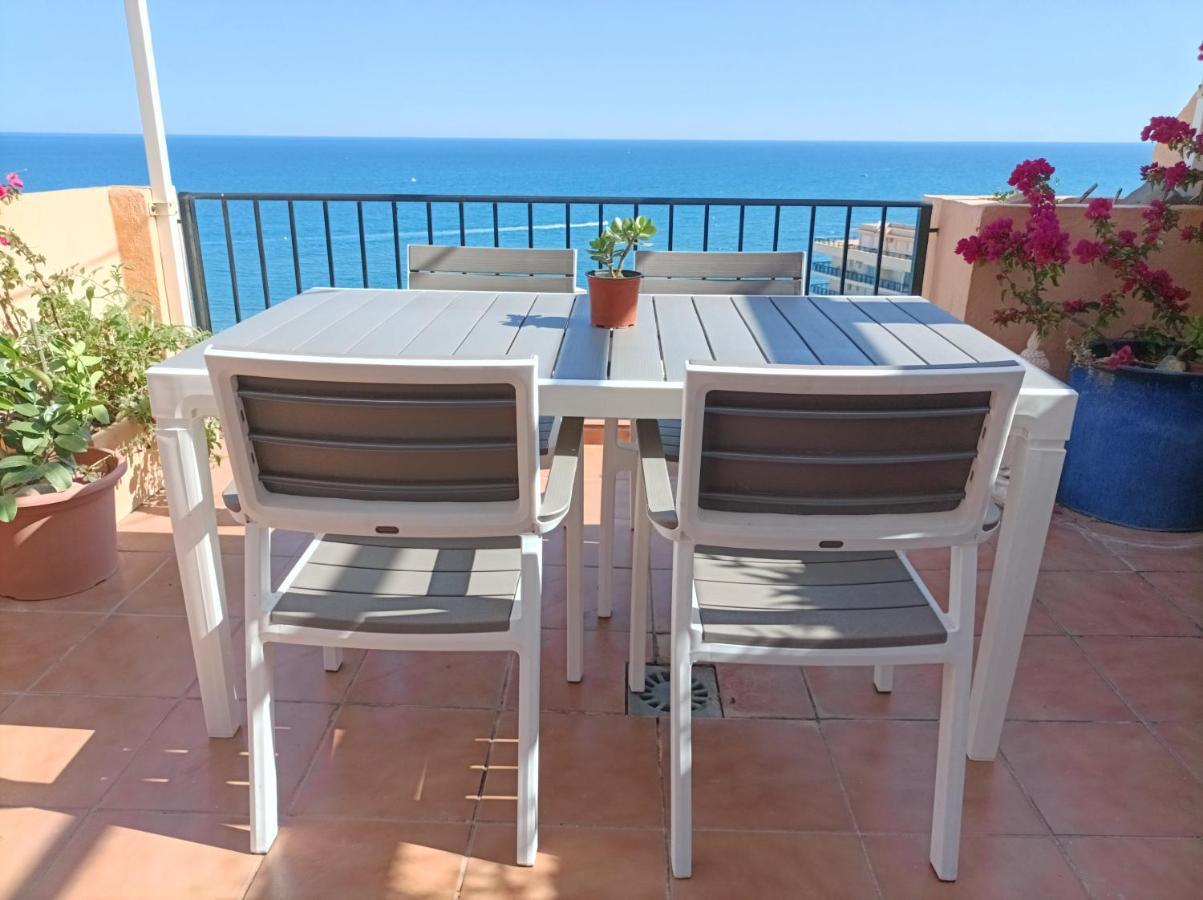 בנאלמדנה Carvajal Beach Seaview Apartment מראה חיצוני תמונה