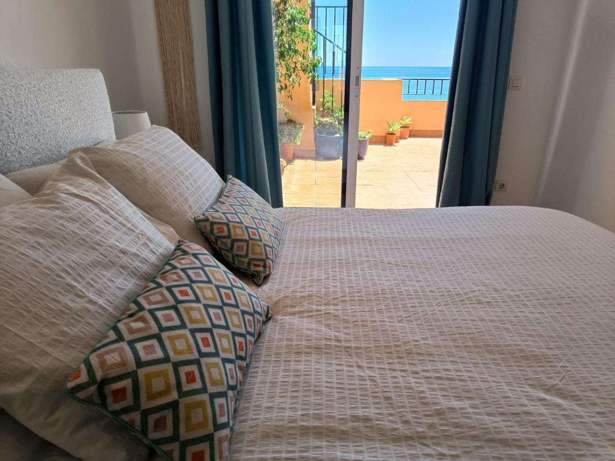 בנאלמדנה Carvajal Beach Seaview Apartment מראה חיצוני תמונה