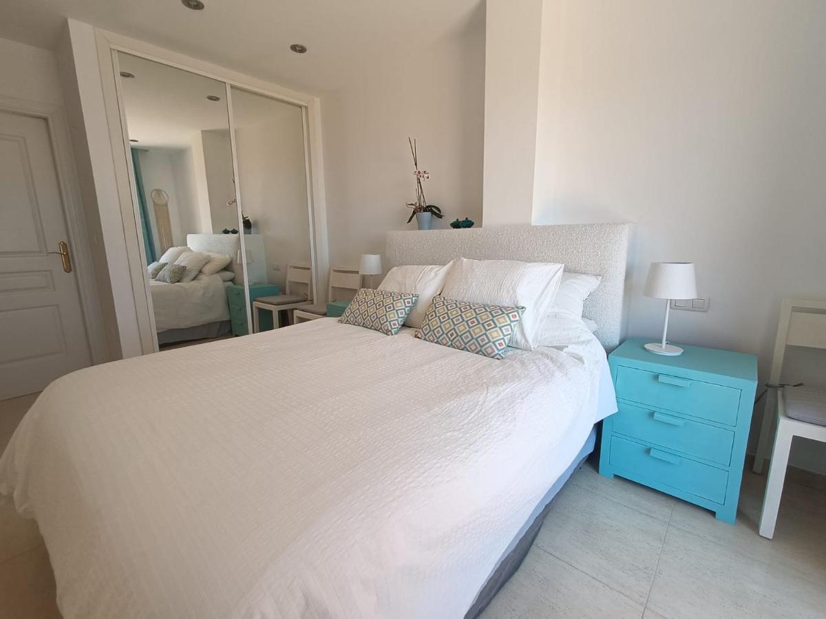 בנאלמדנה Carvajal Beach Seaview Apartment מראה חיצוני תמונה